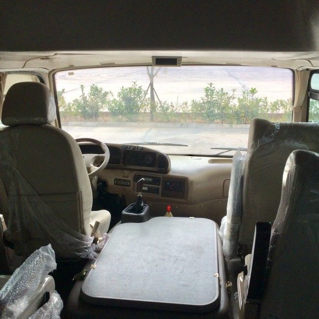 7m 25 ที่นั่งดีเซล การขนส่ง รถบัสโคสเตอร์กับยูโร 4 การปล่อยและใบสปริงการแขวน