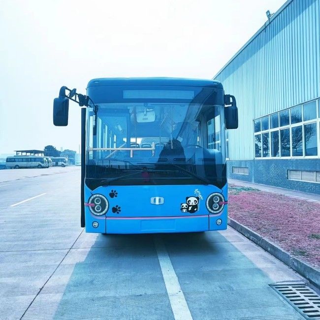 6.6m รถกระบะขนาดเล็กไฟฟ้า รถชาร์จแบตเตอรี่ LHD RHD 23 ที่นั่ง สําหรับบริการรถรับส่ง