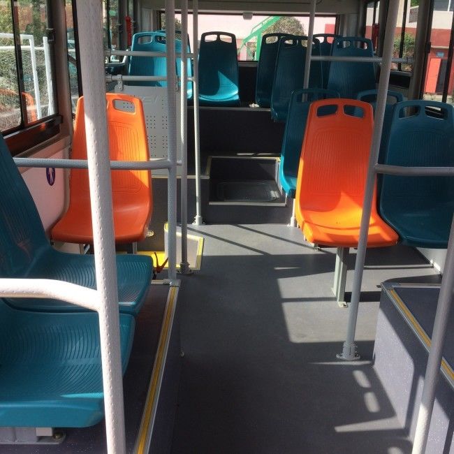 รถมินิบัสไฟฟ้าพร้อมแบตเตอรี่ไม่ต้องบำรุงรักษา สีที่กำหนดเอง และความเร็วสูงสุด 69 กม./ชม. สำหรับการขนส่งในเมือง