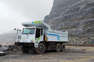 High efficiency Mining Truck 125 Ton 528kWh With Long Drive Range